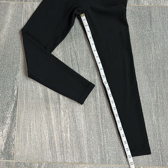 NWT Aerie Offline High-rise Crossover waist Waffle knit Leggings Black XS Short - Picture 7 of 14